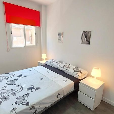 Madrid Luna House Apartment ภายนอก รูปภาพ